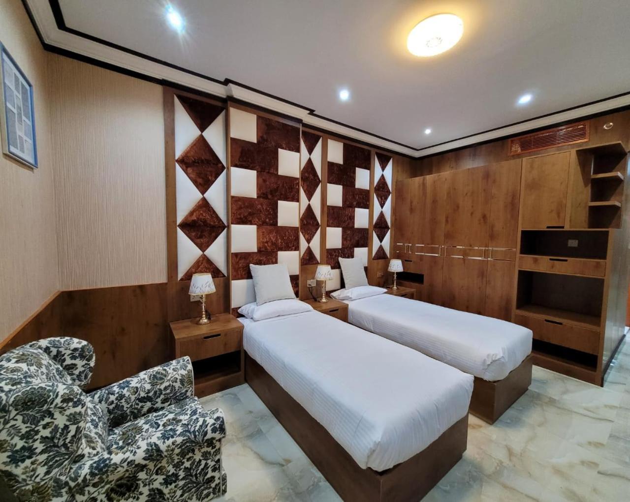Camphor Hotel Ras el Kaïmah Extérieur photo