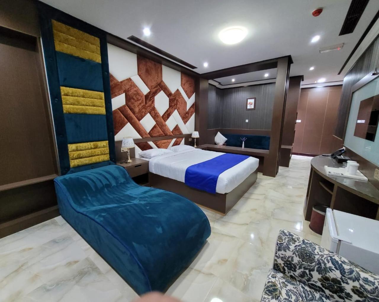 Camphor Hotel Ras el Kaïmah Extérieur photo